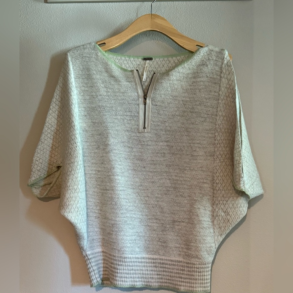 Free People Knit Dolman Sleeve Sweater Poncho Style SM